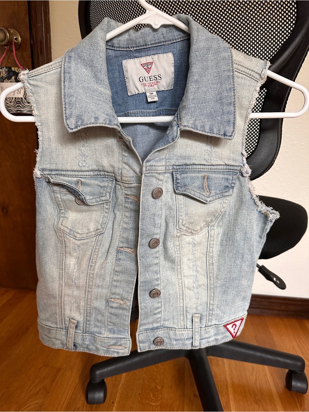 GUESS Women’s Light Wash Denim Sleeveless Vest - Light Blue